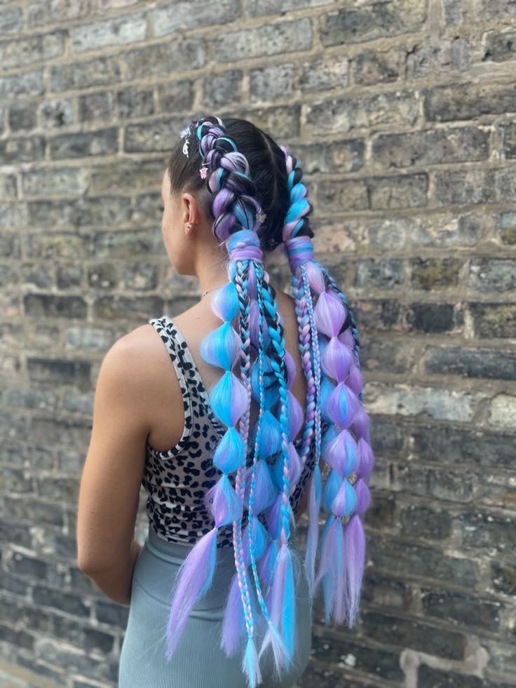 Rave Braids (2/4)