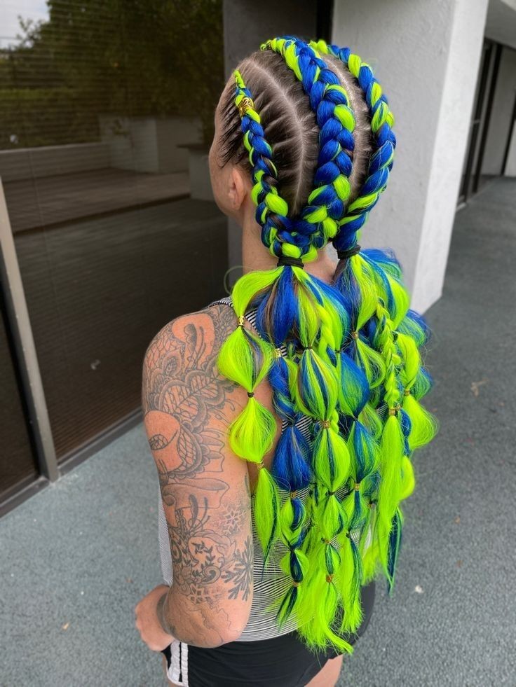 Rave Braids (2/4)
